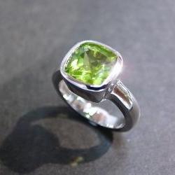 Cushion Peridot Engagement Ring in 14K White Gold